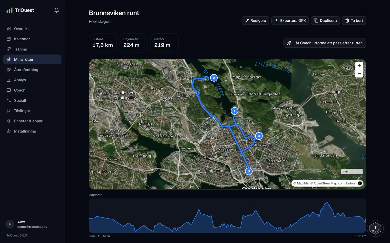 A saved route in TriQuest on the web (in Swedish): around Brunnsviken, 17.6 kilometres and 224 metres of climbing, on a satellite map with numbered points, an elevation profile and the button that lets the Coach design a session around the route.